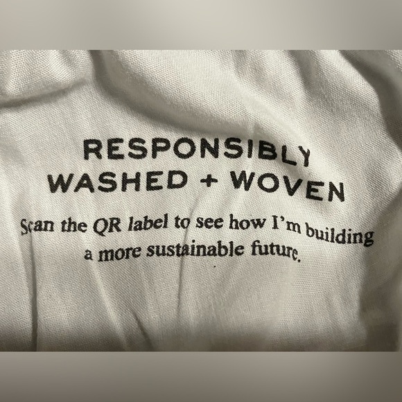 FRAME Le High Jeans in Adele - Picture 9 of 15